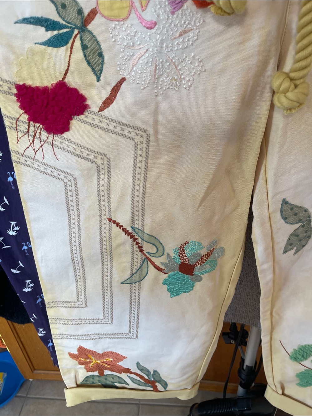 We The Free Women Size 8 Electric Sands Embroidered Pants Rope-Handle - Picture 7 of 13